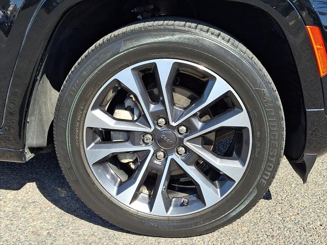 2023 Jeep Grand Cherokee Overland 4x4