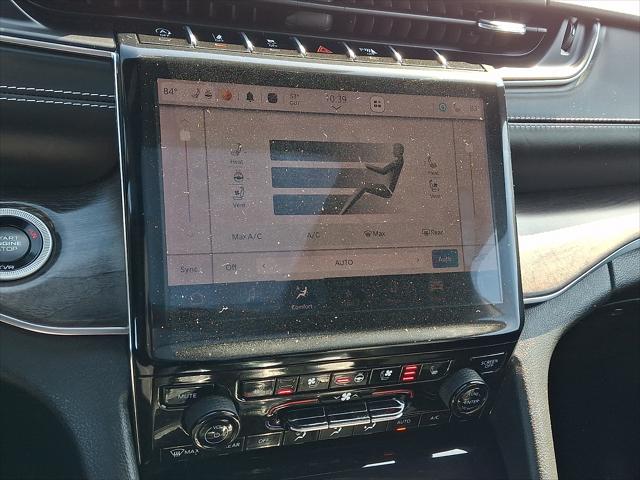 2023 Jeep Grand Cherokee Overland 4x4