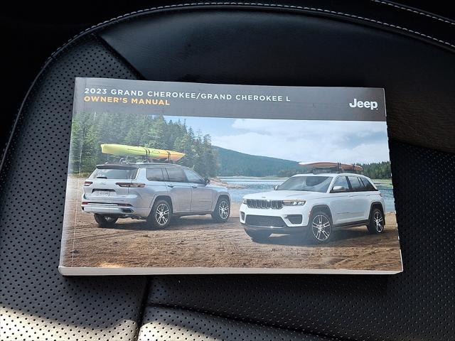 2023 Jeep Grand Cherokee Overland 4x4