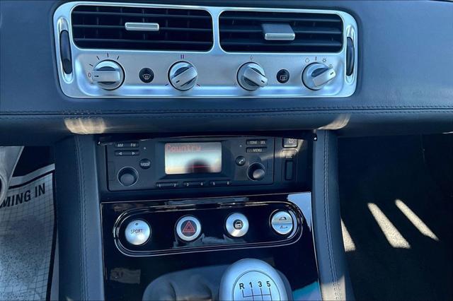 2001 BMW Z8 Base