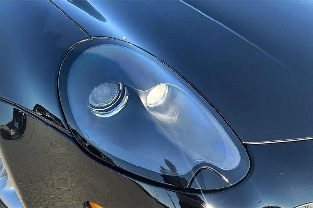 2001 BMW Z8 Base