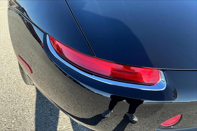2001 BMW Z8 Base