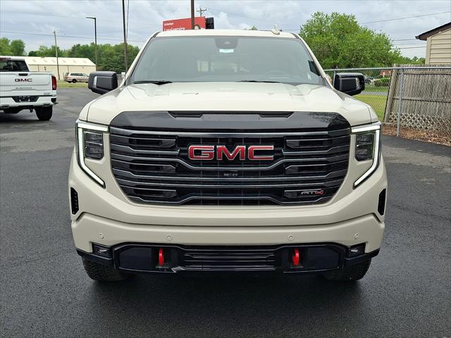 2026 GMC Sierra 1500 Crew Cab, Standard Bed, AT4, 4WD