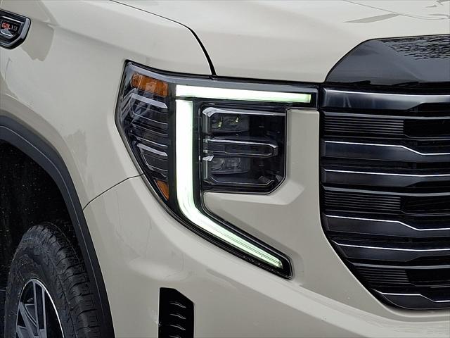 2026 GMC Sierra 1500 Crew Cab, Standard Bed, AT4, 4WD