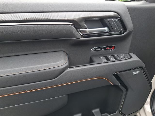 2026 GMC Sierra 1500 Crew Cab, Standard Bed, AT4, 4WD