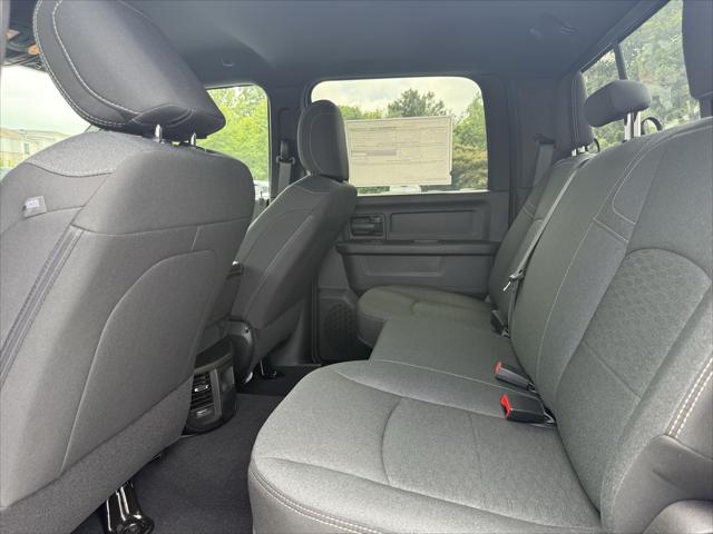 2026 Ram 2500 Black Express Crew Cab 4x4 64 Box