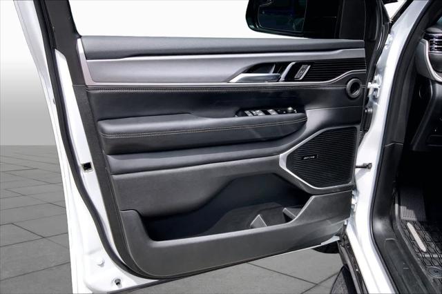 2026 Jeep Grand Wagoneer Upland 4x4