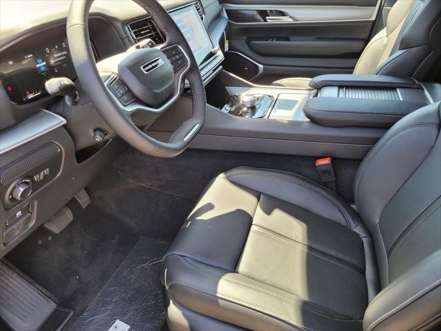 2026 Jeep Grand Wagoneer 4x2