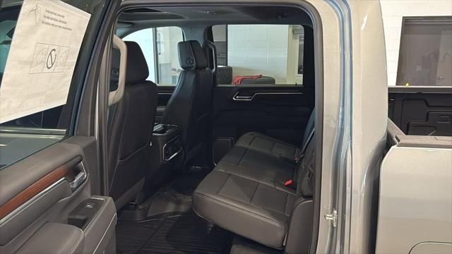 2026 GMC Sierra 2500HD Crew Cab, Standard Bed, Denali, 4WD