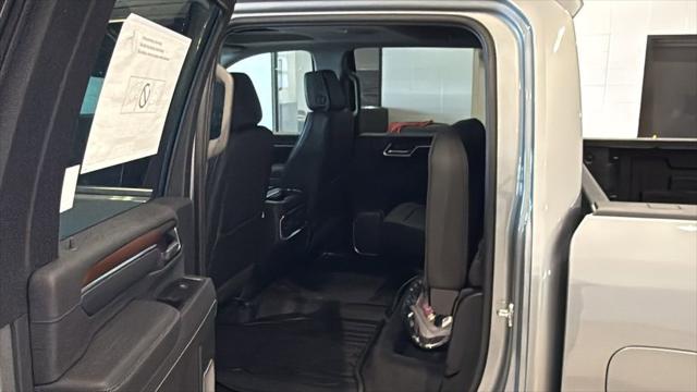 2026 GMC Sierra 2500HD Crew Cab, Standard Bed, Denali, 4WD