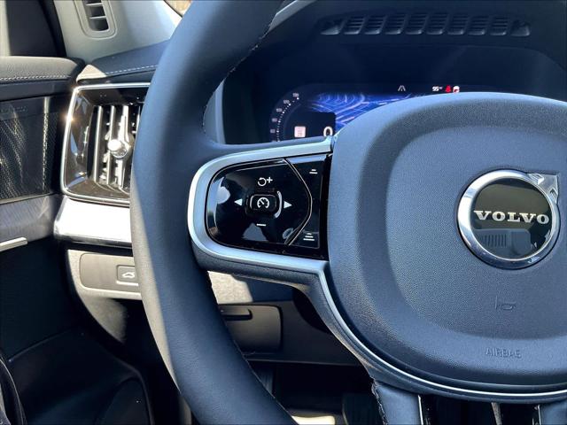 2026 Volvo XC90 Plug-In Hybrid Ultra, T8 AWD, Electric/Gasoline, Bright, 7 Seats