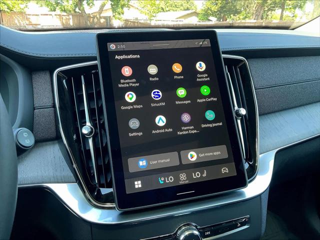 2026 Volvo XC90 Plug-In Hybrid Ultra, T8 AWD, Electric/Gasoline, Bright, 7 Seats