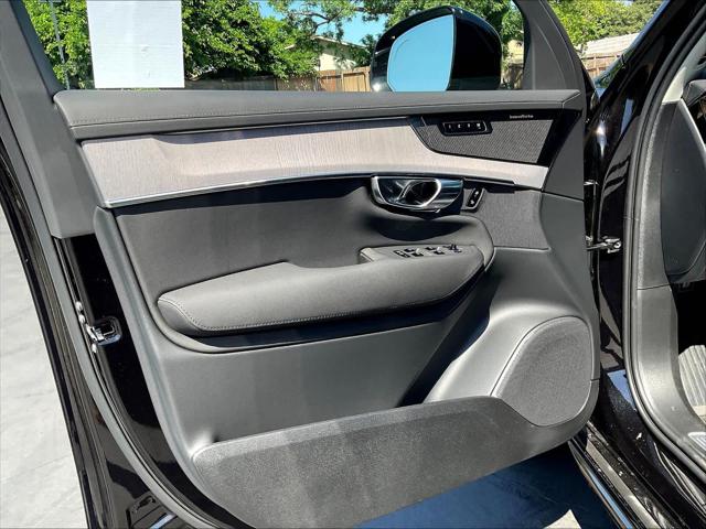 2026 Volvo XC90 Plug-In Hybrid Ultra, T8 AWD, Electric/Gasoline, Bright, 7 Seats
