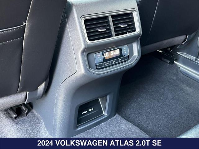 2024 Volkswagen Atlas 2.0T SE