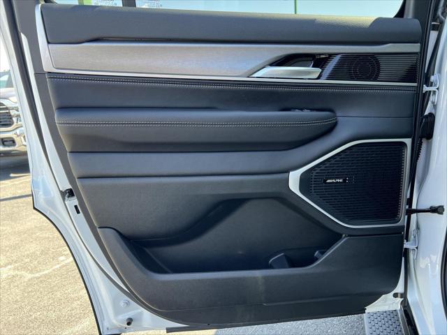 2026 Jeep Grand Wagoneer Upland