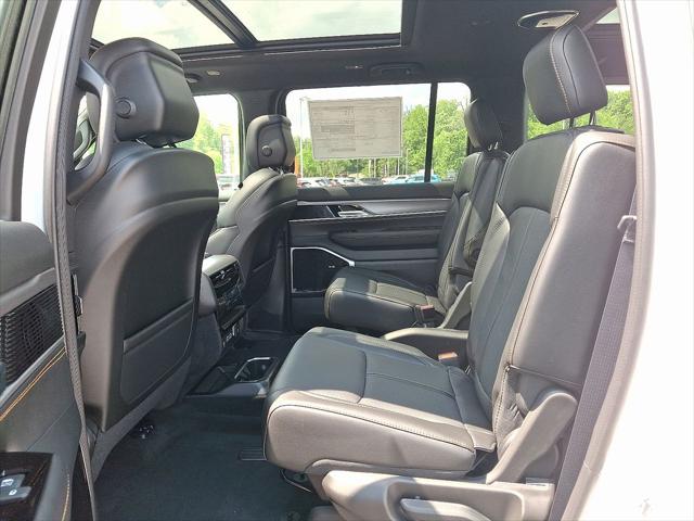 2026 Jeep Grand Wagoneer 4x4
