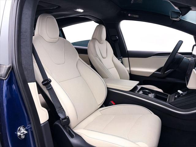 2023 Tesla Model X Plaid Tri Motor All-Wheel Drive