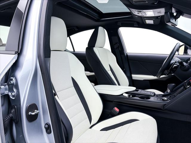 2025 Lexus IS 350 F SPORT