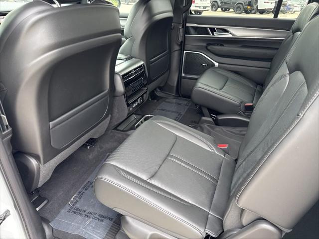 2026 Jeep Grand Wagoneer Upland