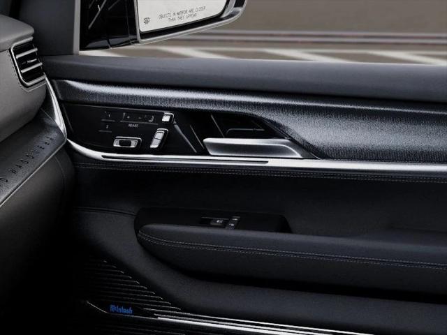 2026 Jeep Grand Wagoneer Summit Obsidian 4x4