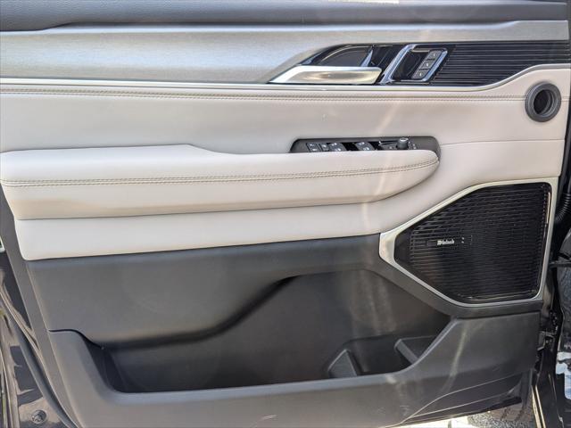 2026 Jeep Grand Wagoneer Limited Altitude 4x4