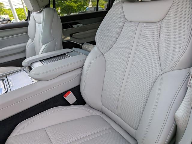 2026 Jeep Grand Wagoneer Limited Altitude 4x4
