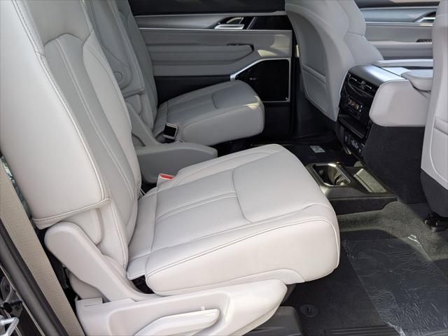 2026 Jeep Grand Wagoneer Limited Altitude 4x4