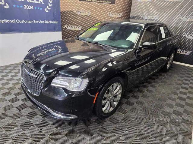 2018 Chrysler 300 Touring L AWD for sale in Dearborn Heights, MI