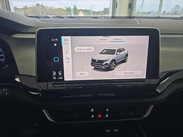2026 Volkswagen Atlas Cross Sport SE with Technology