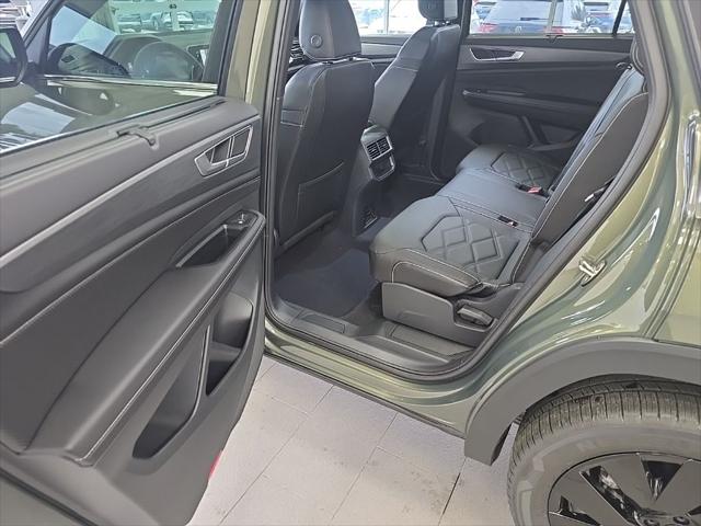 2026 Volkswagen Atlas Cross Sport SE with Technology