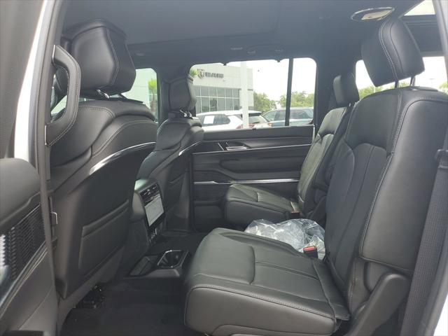 2026 Jeep Grand Wagoneer Summit Obsidian 4x4