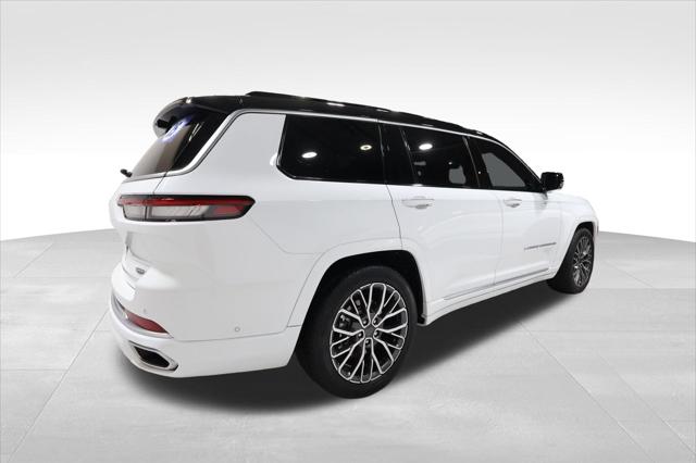 2025 Jeep Grand Cherokee L Summit Reserve 4x4