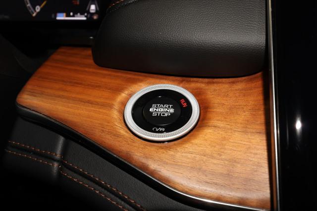 2025 Jeep Grand Cherokee L Summit Reserve 4x4