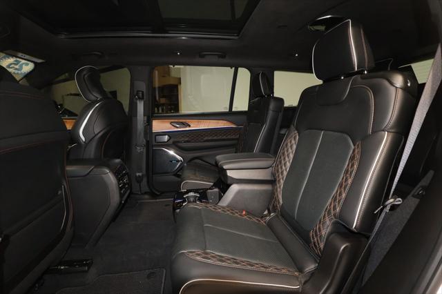 2025 Jeep Grand Cherokee L Summit Reserve 4x4