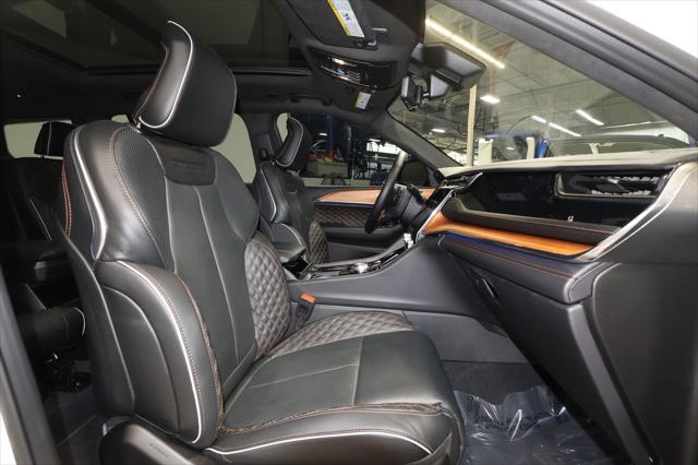 2025 Jeep Grand Cherokee L Summit Reserve 4x4