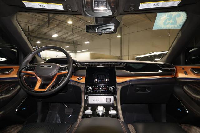 2025 Jeep Grand Cherokee L Summit Reserve 4x4