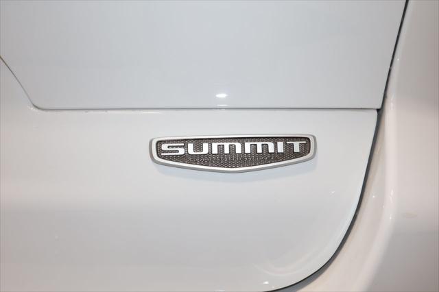 2025 Jeep Grand Cherokee L Summit Reserve 4x4