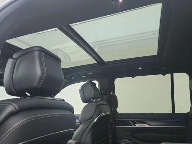 2026 Jeep Grand Wagoneer Summit Obsidian 4x4