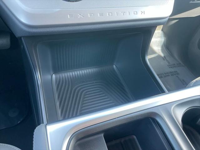 2026 Ford Expedition Max Active MAX