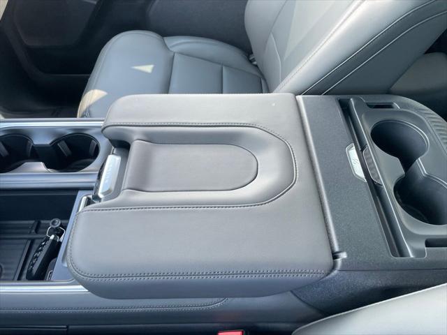 2026 Ford Expedition Max Active MAX