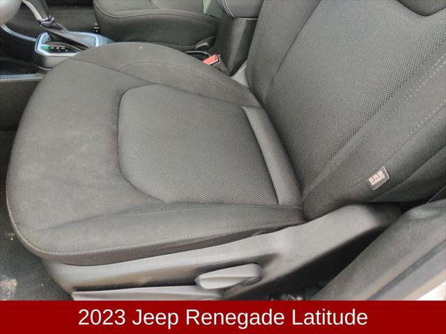 2023 Jeep Renegade Latitude 4x4