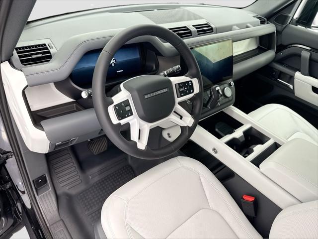 2026 Land Rover Defender P400 X-Dynamic SE