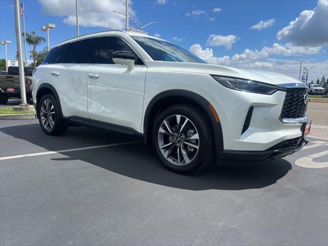 2023 INFINITI QX60 LUXE AWD