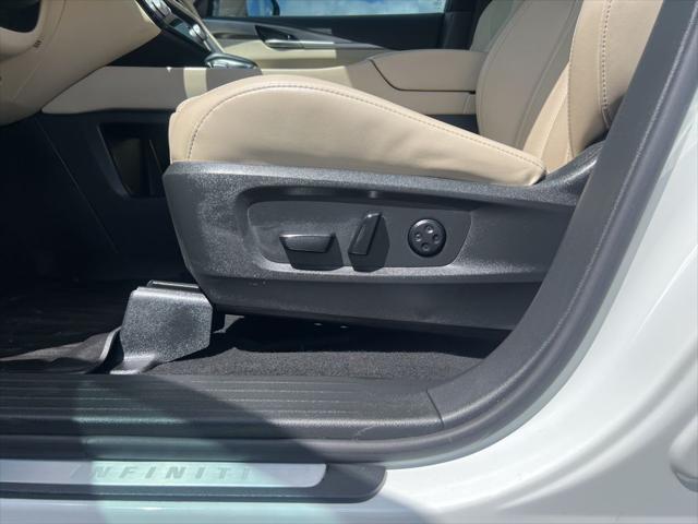 2023 INFINITI QX60 LUXE AWD