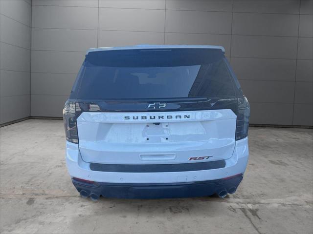 2026 Chevrolet Suburban RST, 4WD