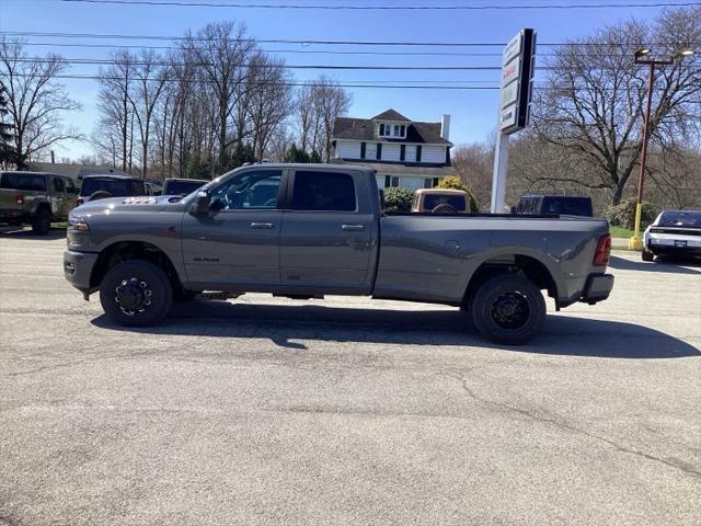 2026 Ram 3500 Laramie Crew Cab 4x4 8' Box