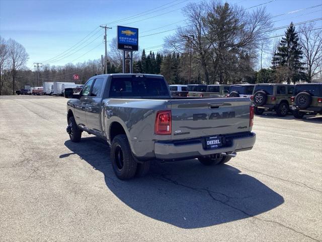 2026 Ram 3500 Laramie Crew Cab 4x4 8' Box