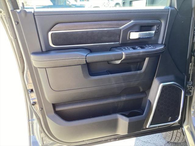 2026 Ram 3500 Laramie Crew Cab 4x4 8' Box