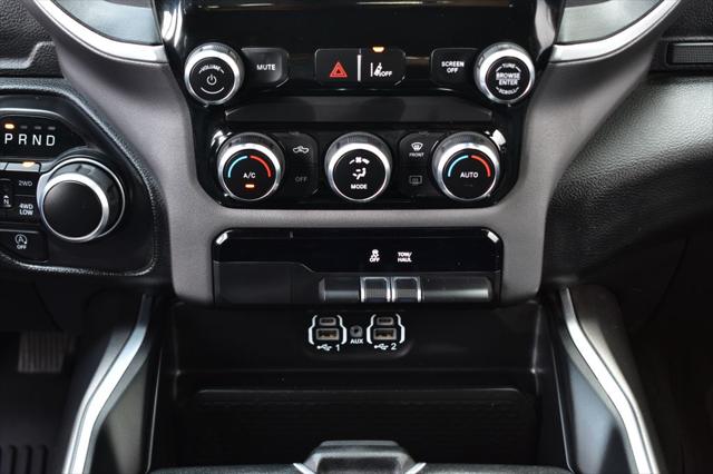 2022 Ram 1500 Big Horn Crew Cab 4x4 5'7" Box