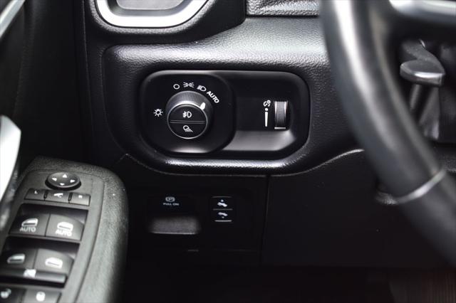 2022 Ram 1500 Big Horn Crew Cab 4x4 5'7" Box